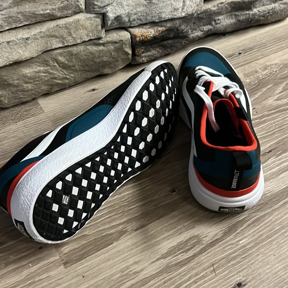 Vans carbon rage sneakers/11.5 - Picture 3 of 4